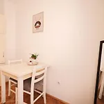 Cozy Studio In City Centar Stosija