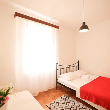 Cozy Studio In City Centar Stosija * 자다르