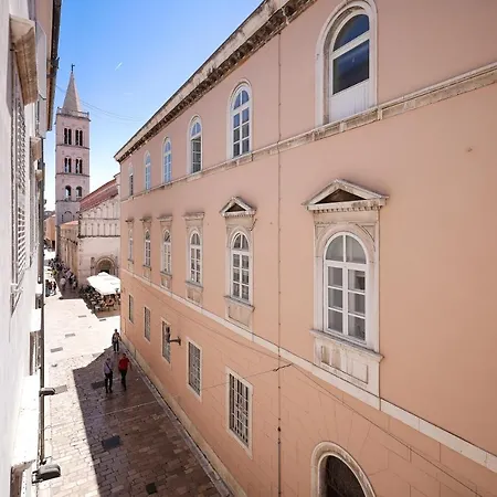 Cozy Studio In City Centar Stosija * Задар