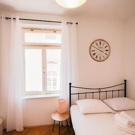 Cozy Studio In City Centar Stosija *